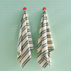 Super-Plush Set of 4 Bath Towel Bundle